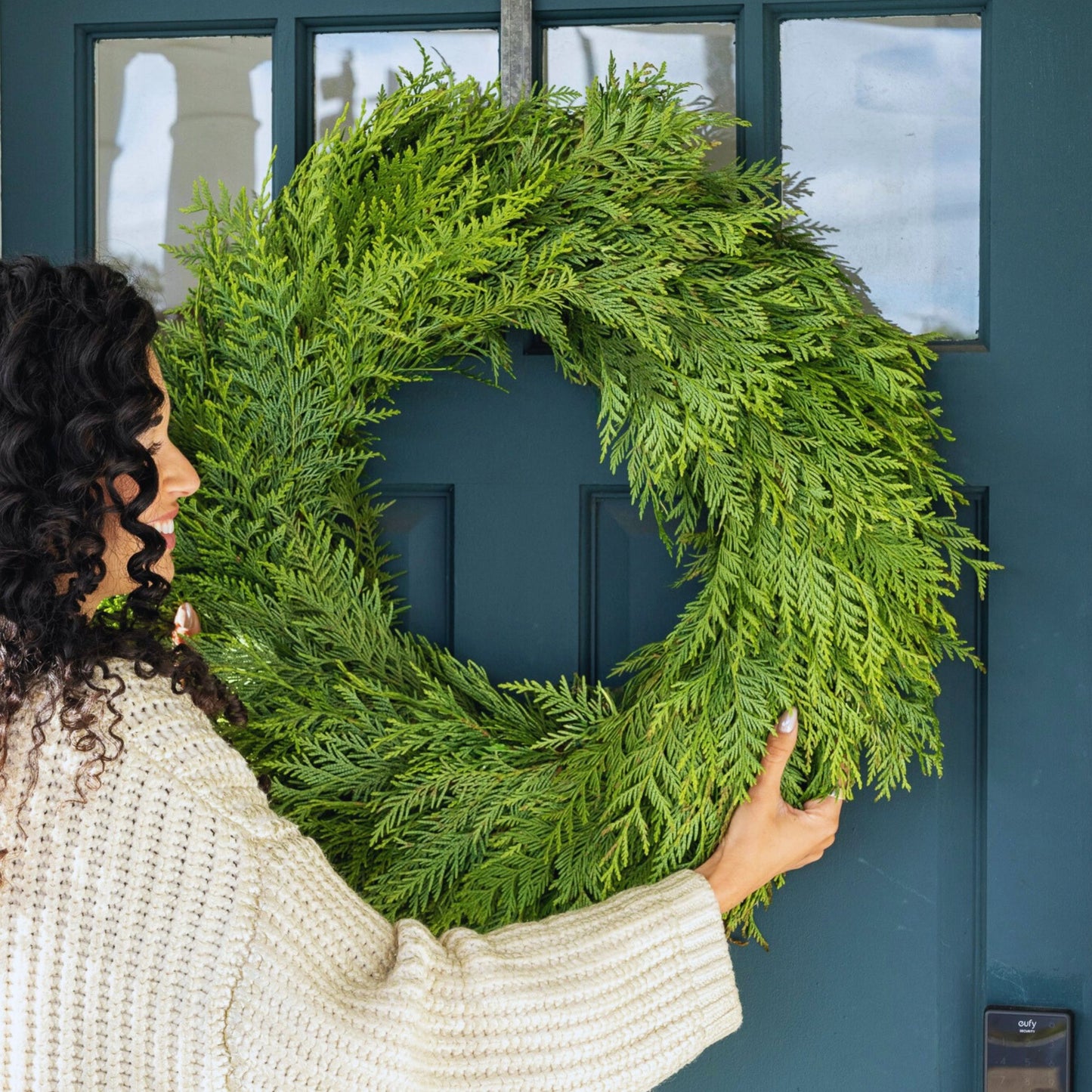 Winter Solstice 26" Fresh Cedar Wreath