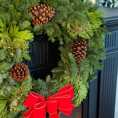 Yuletide Classic 26" Fresh Wreath