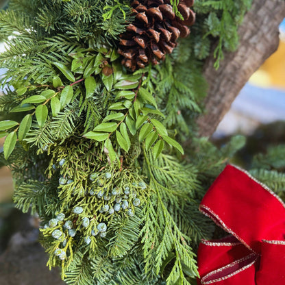 Classy Classic 26" Fresh Wreath