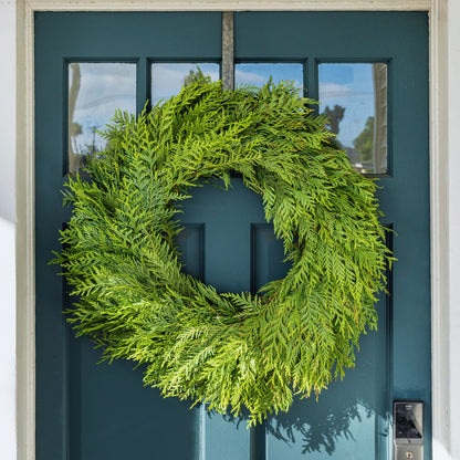 Winter Solstice 26" Fresh Cedar Wreath